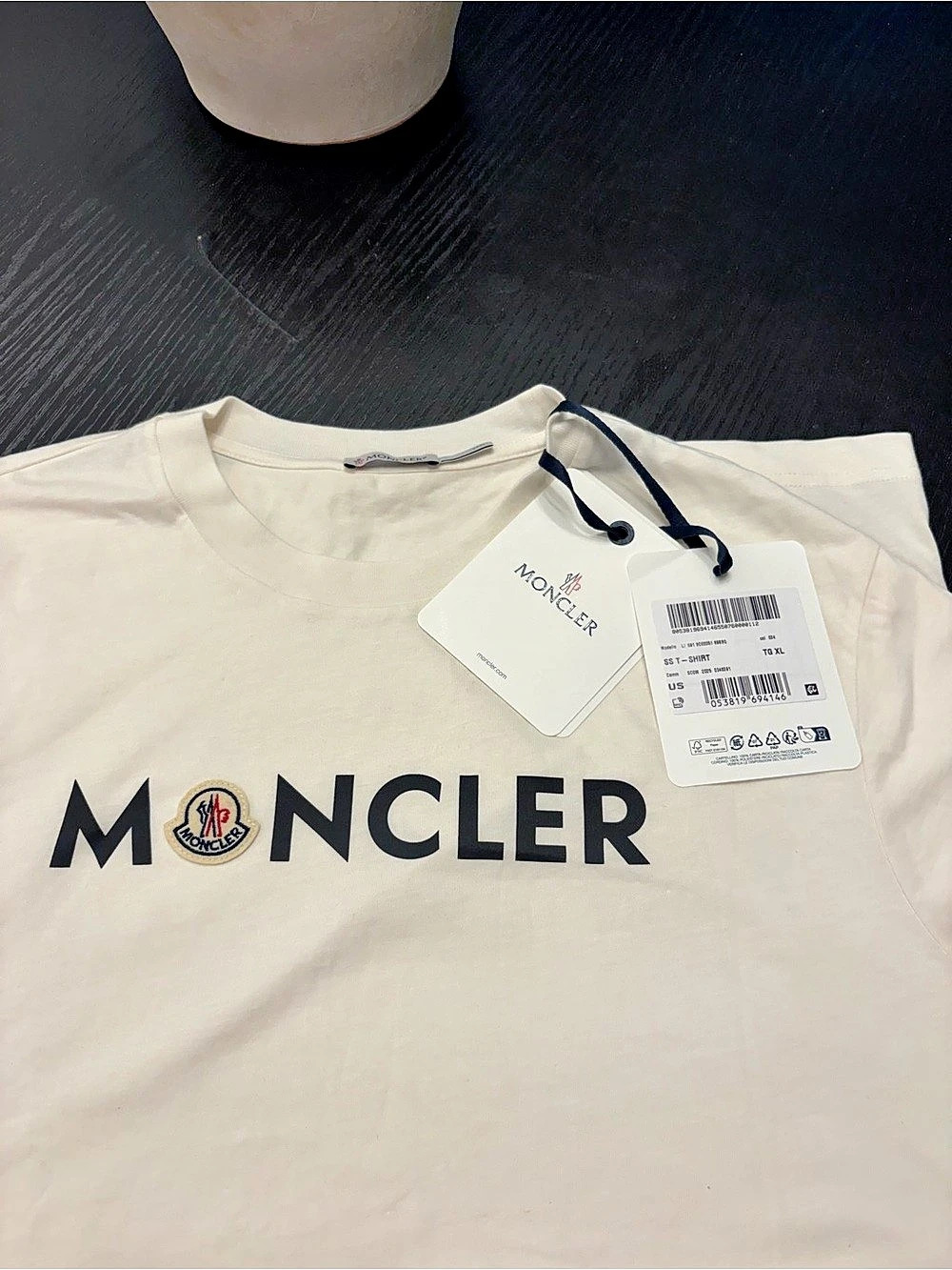 Moncler Logo T-Shirt in White Size XL NWT